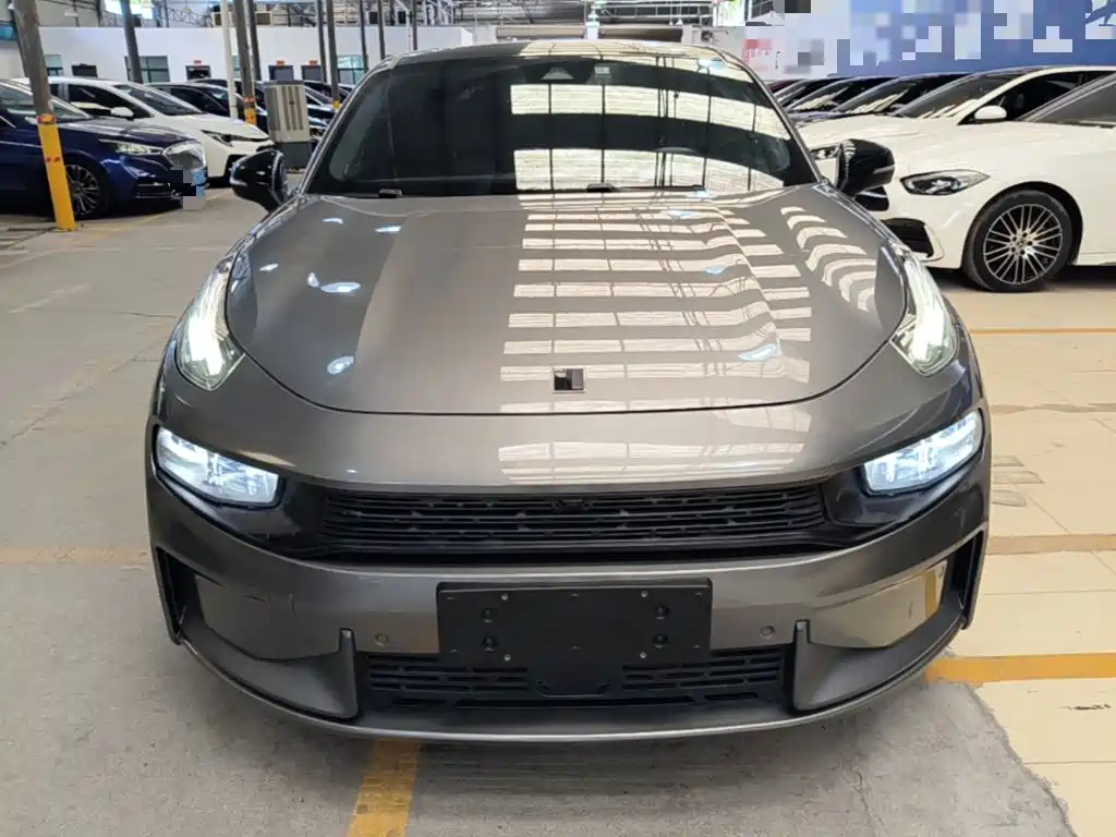 Lynk & Co 03 — миниатюра 3