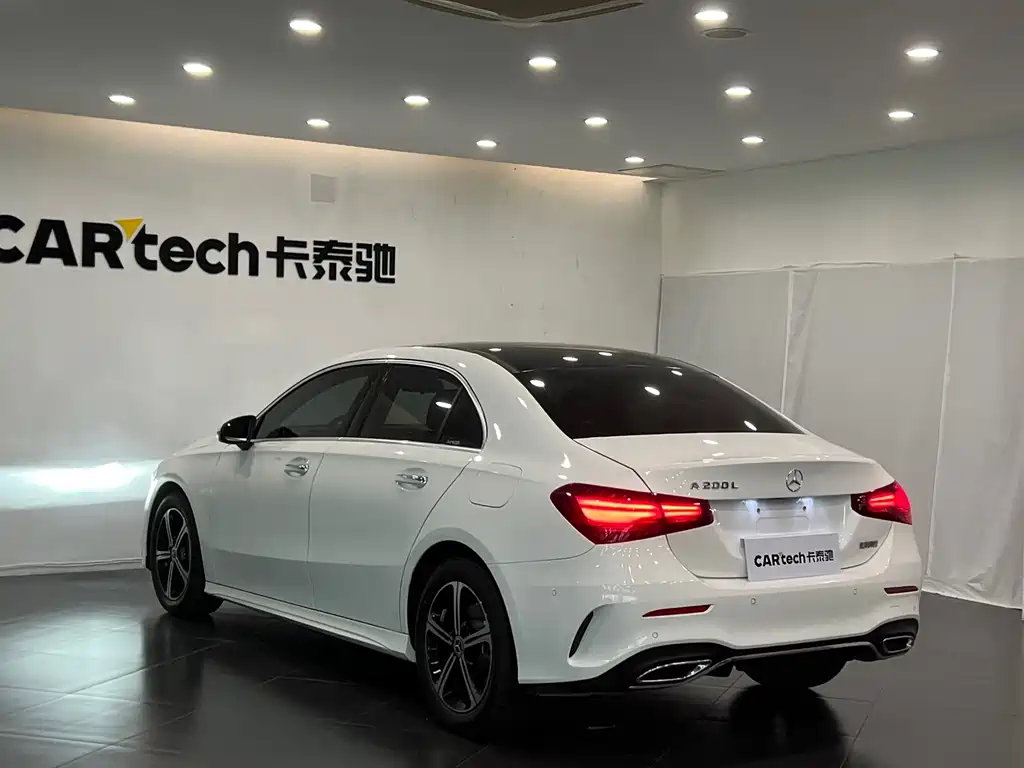 Mercedes-Benz A-Class — миниатюра 6