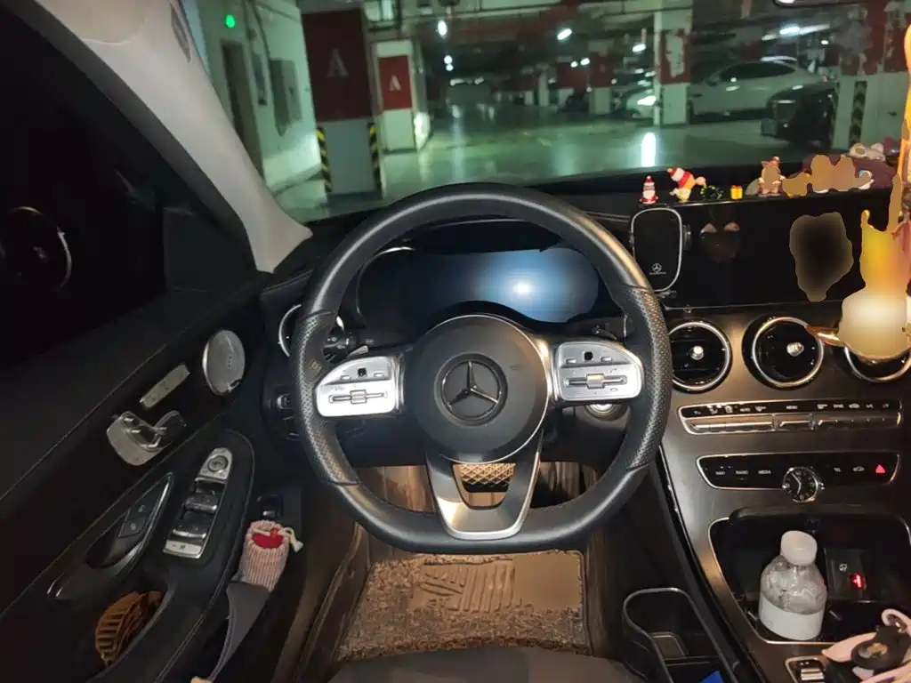 Mercedes-Benz C-Class — миниатюра 6