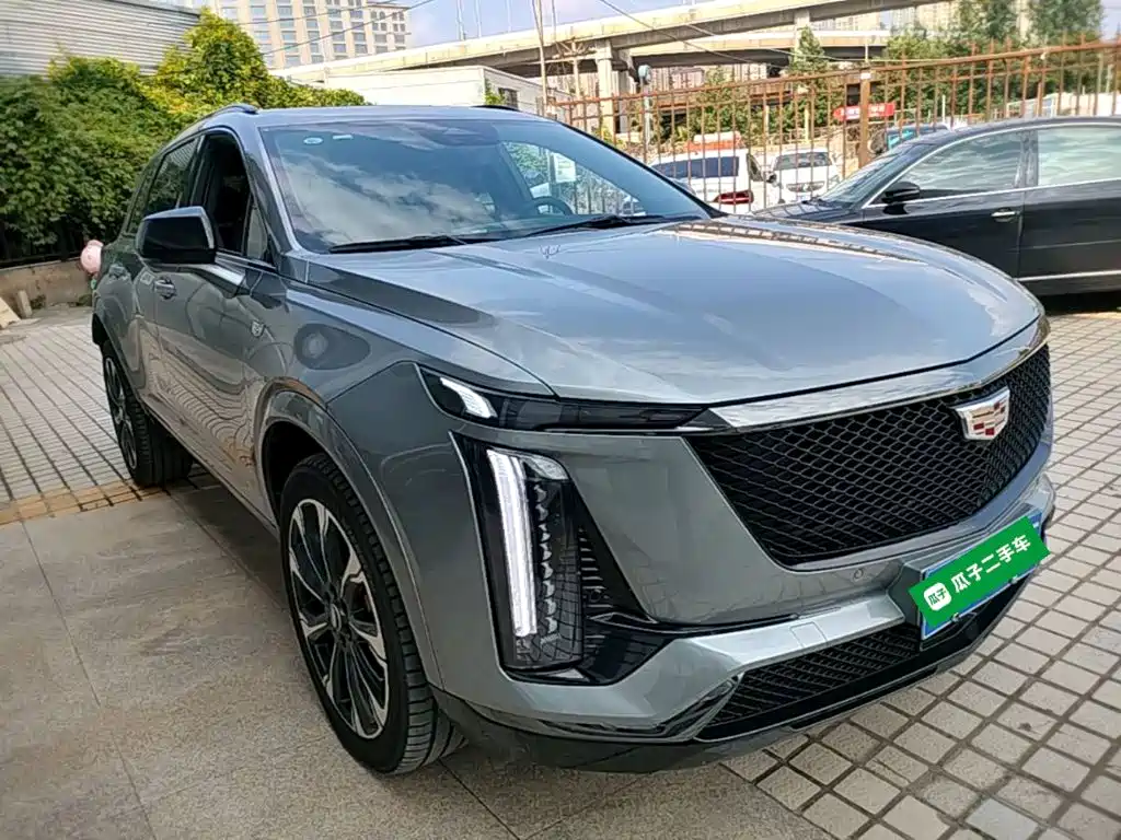 Cadillac XT5 — миниатюра 4