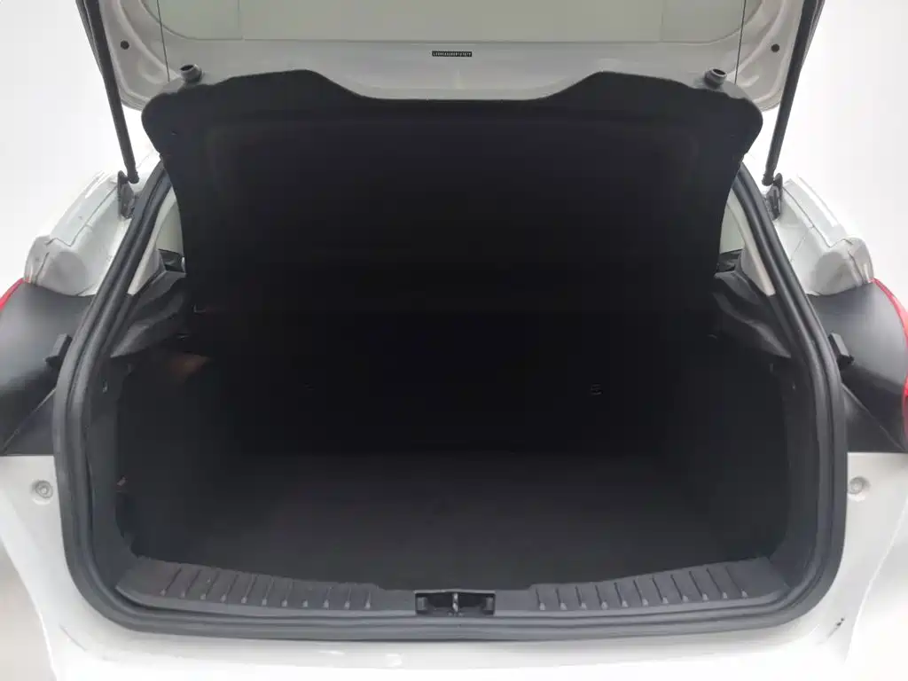 Ford Focus — миниатюра 16