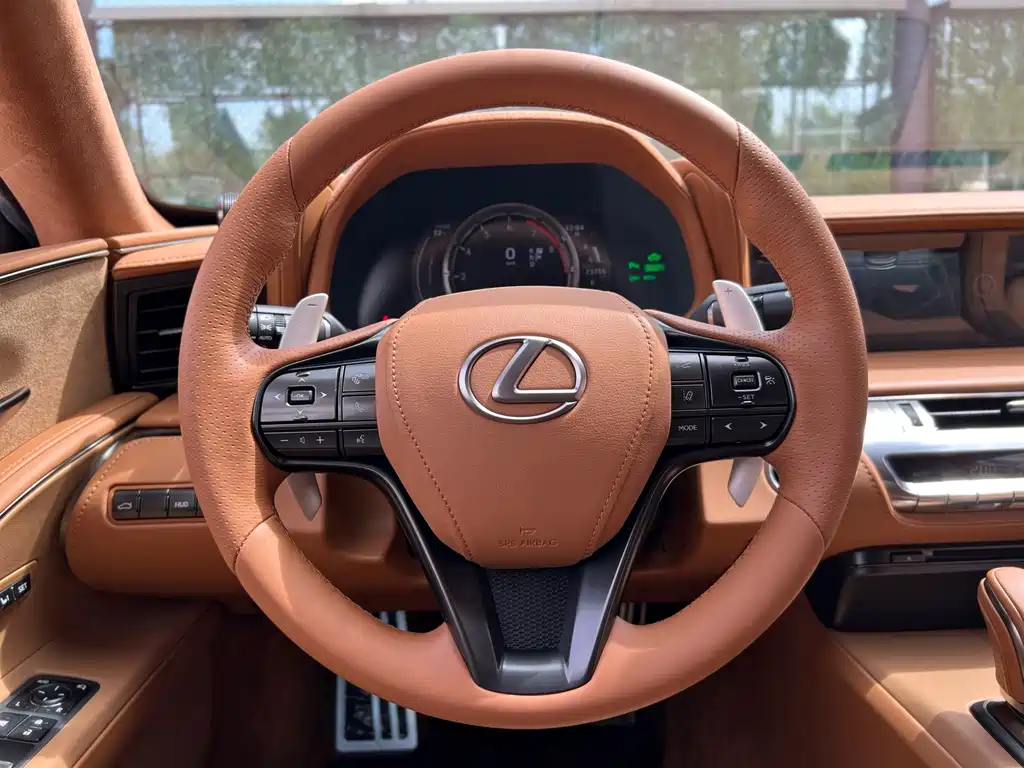 Lexus LC — миниатюра 16