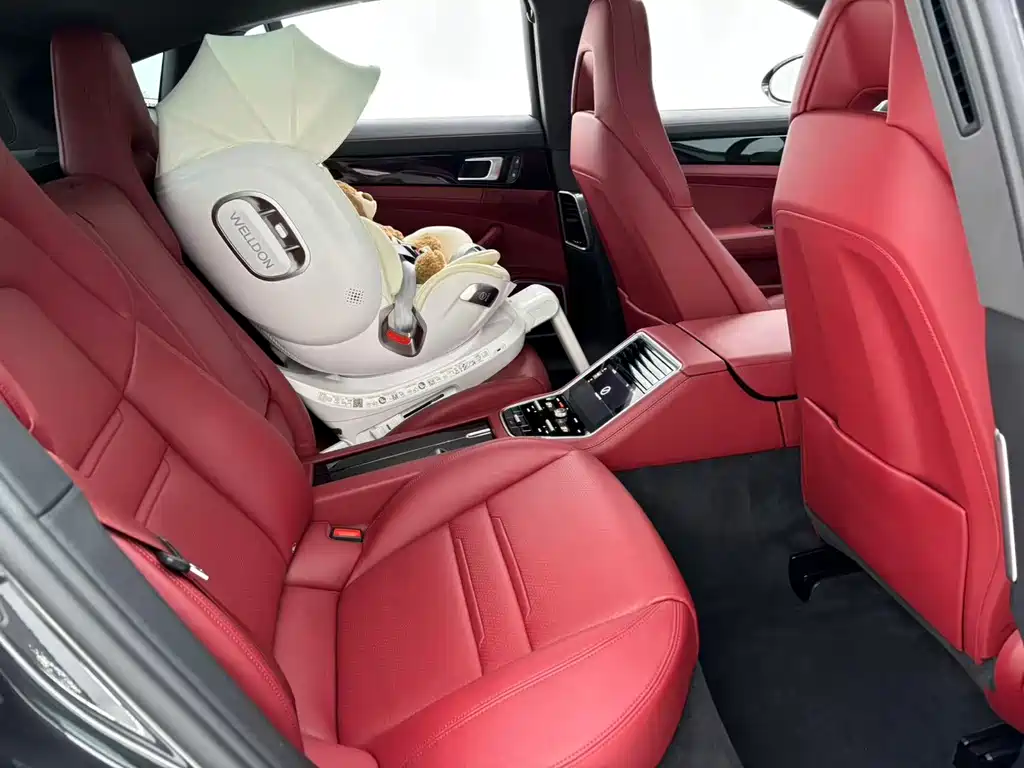Porsche Panamera — миниатюра 9