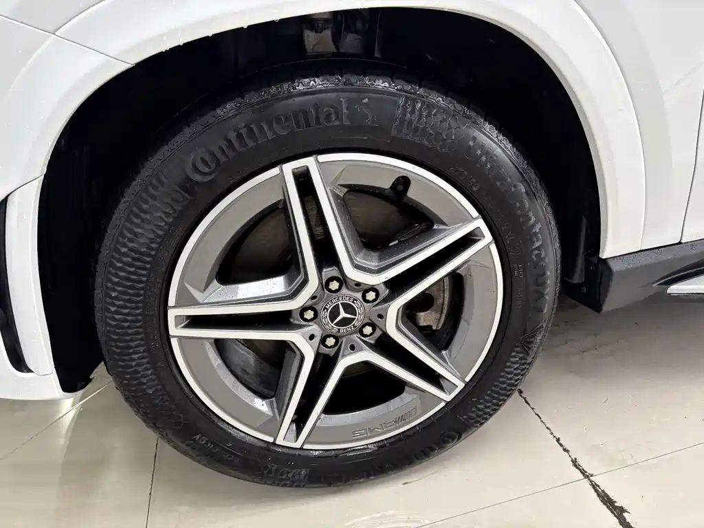 Mercedes-Benz GLE (Import) — миниатюра 32