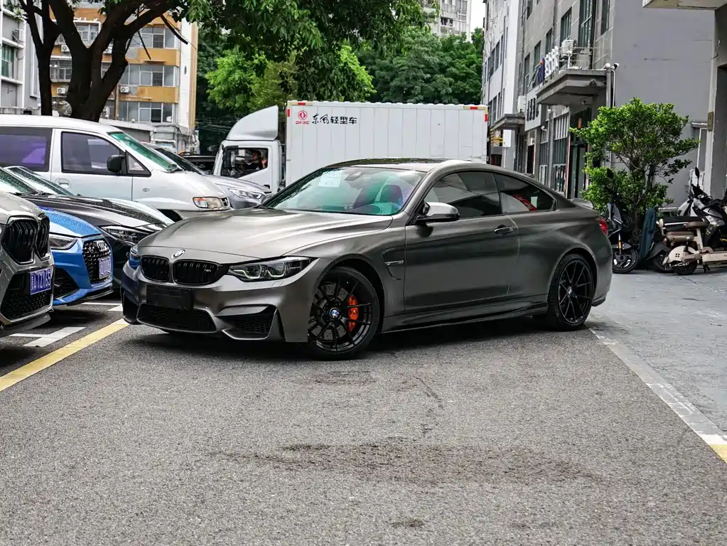 BMW M4