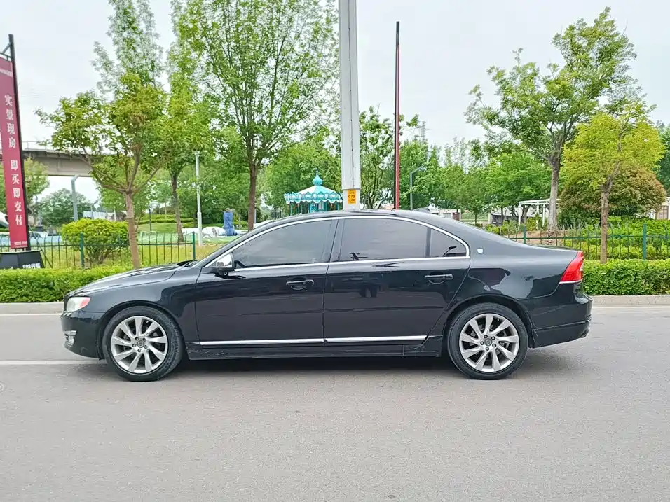 Volvo S80L — миниатюра 3