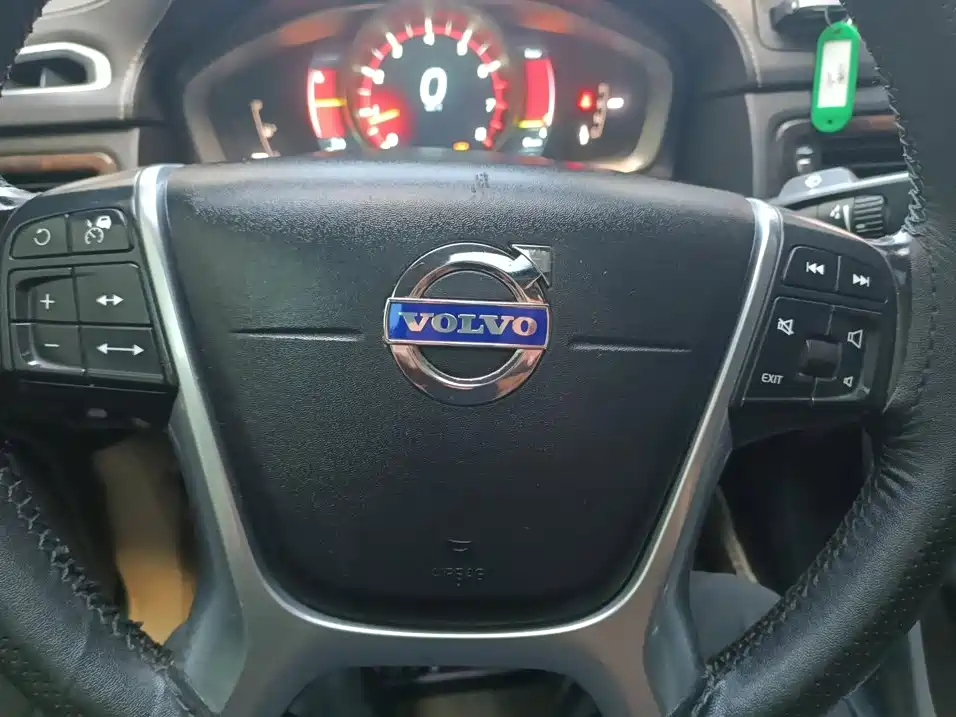 Volvo S80L — миниатюра 18