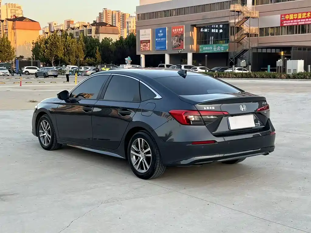 Honda Civic — миниатюра 6