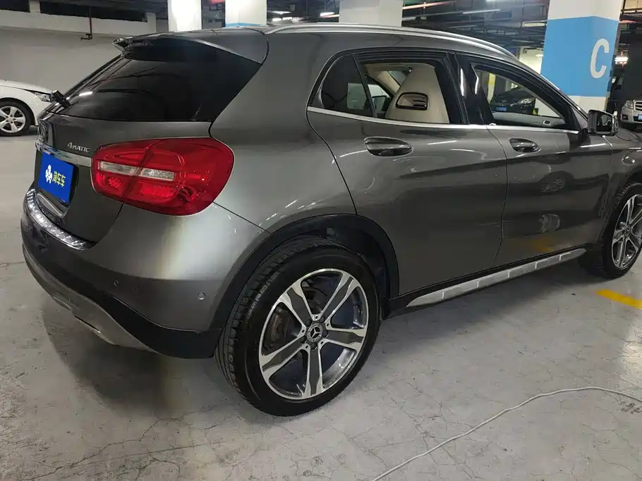 Mercedes-Benz GLA — миниатюра 3