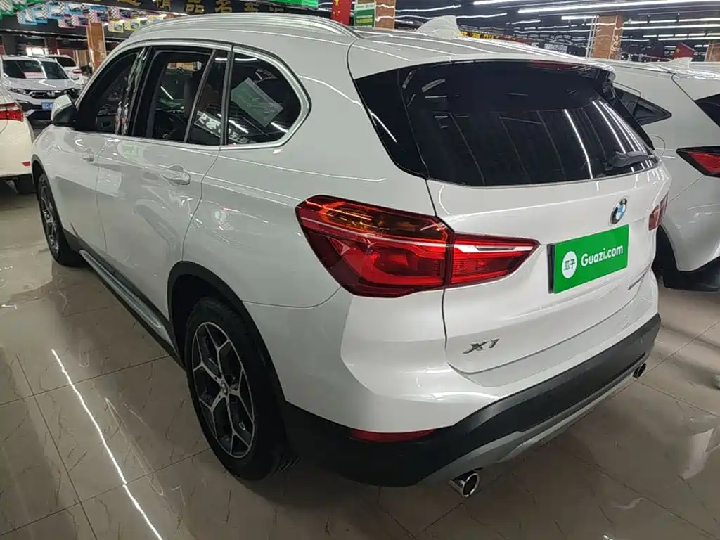 BMW X1 — миниатюра 5