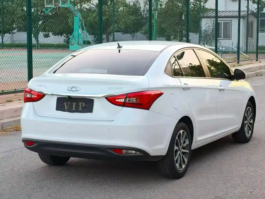 Chery Arrizo 5 — миниатюра 8