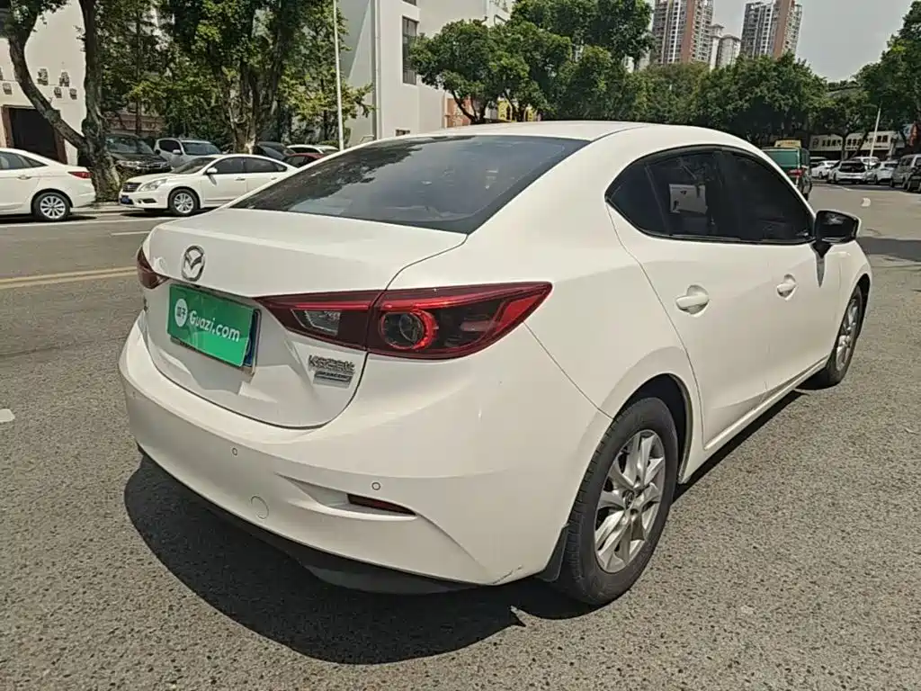 Mazda 3 Axela — миниатюра 7