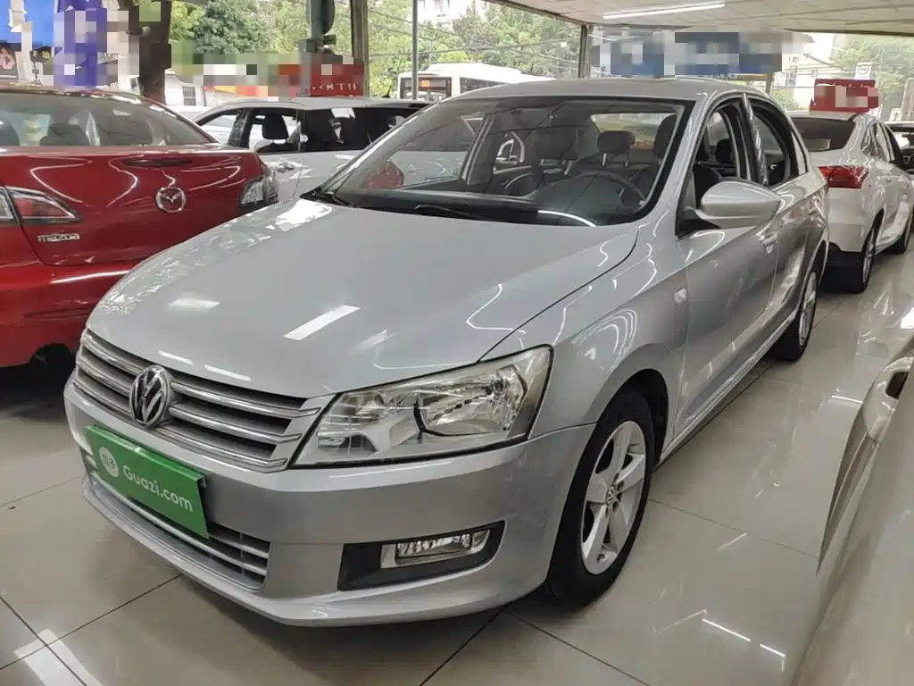 Volkswagen Santana — миниатюра 2