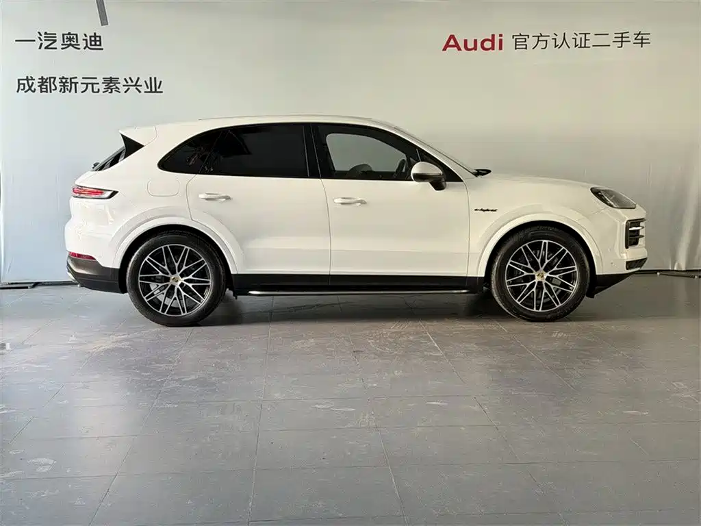 Porsche Cayenne Hybrid — миниатюра 3