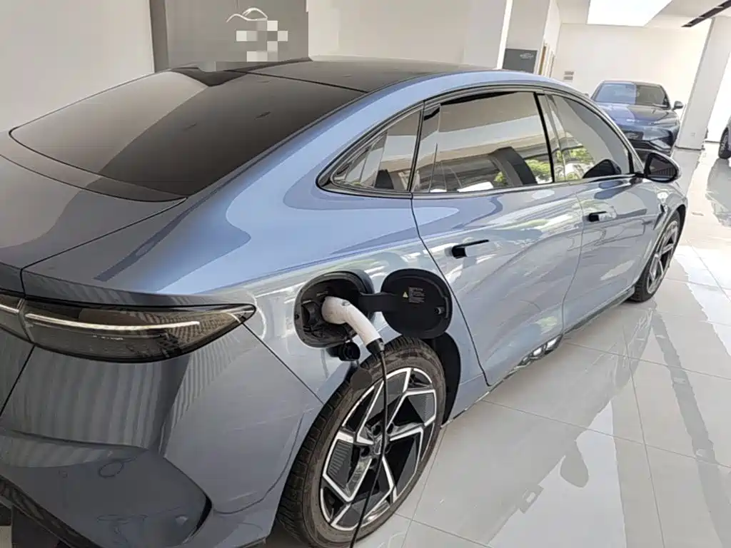 BYD Seal — миниатюра 7