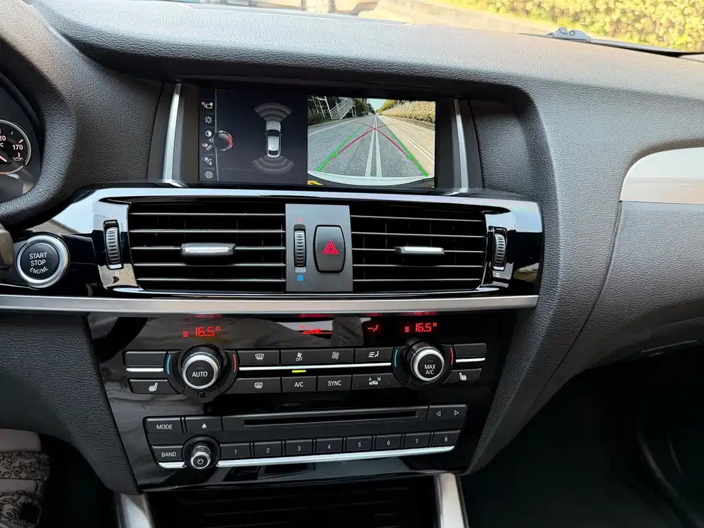 BMW X4 — миниатюра 6