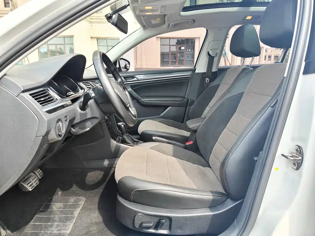 Volkswagen C-Trek — миниатюра 4