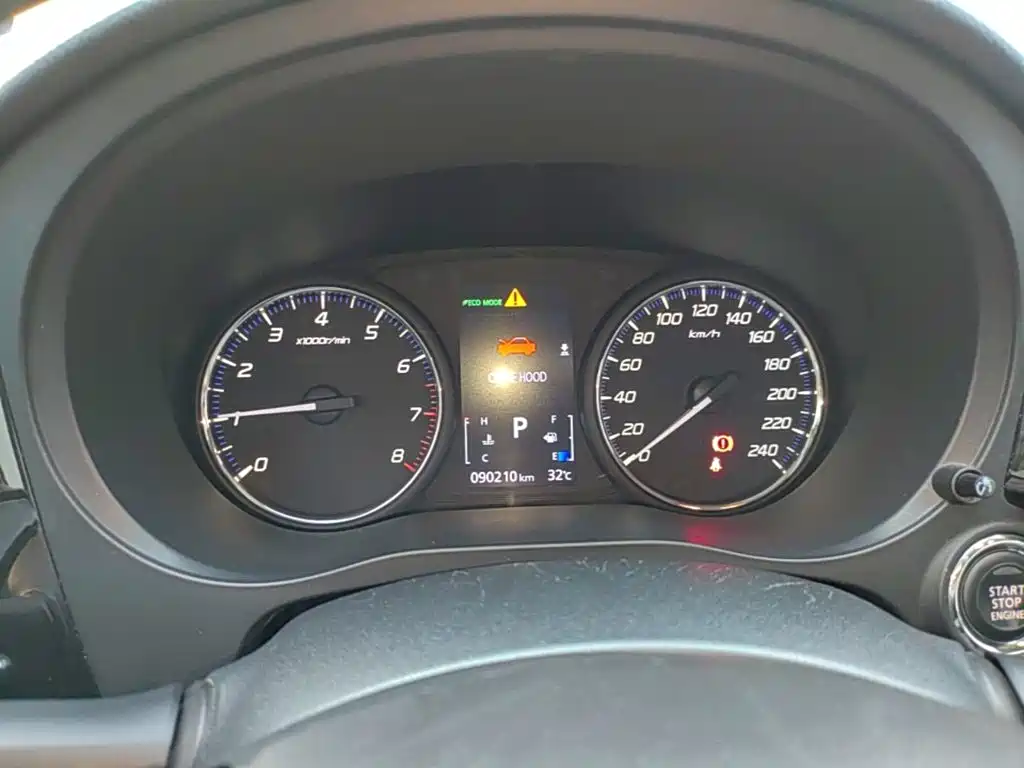 Mitsubishi Outlander — миниатюра 12
