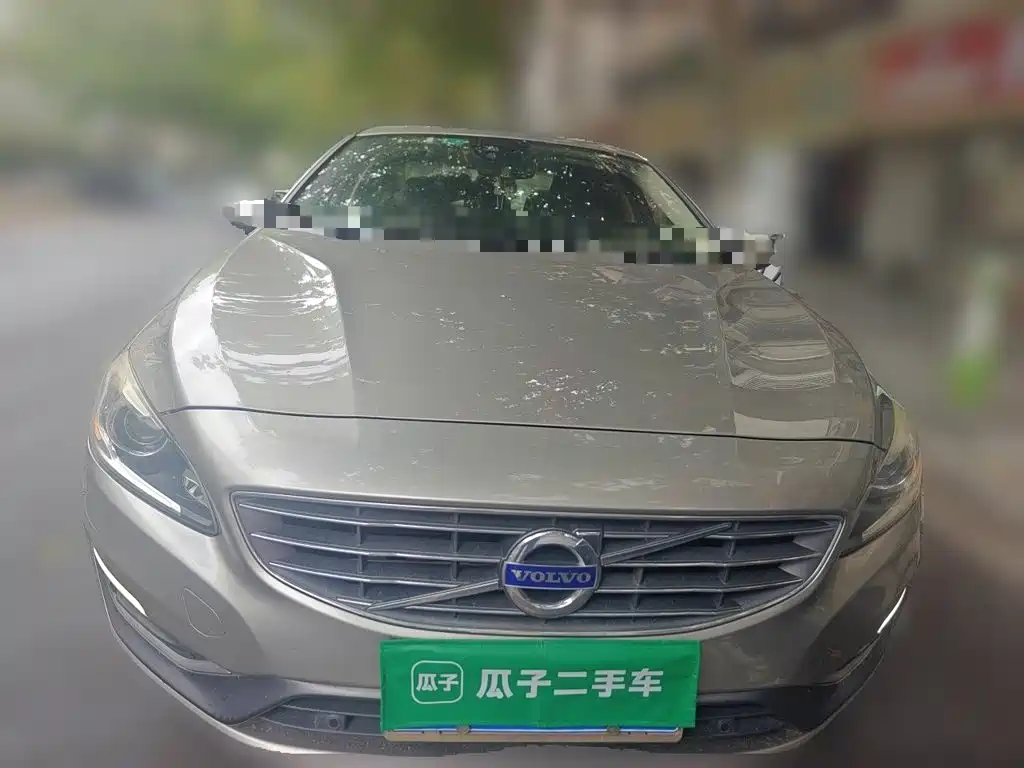 Volvo S60 — миниатюра 3