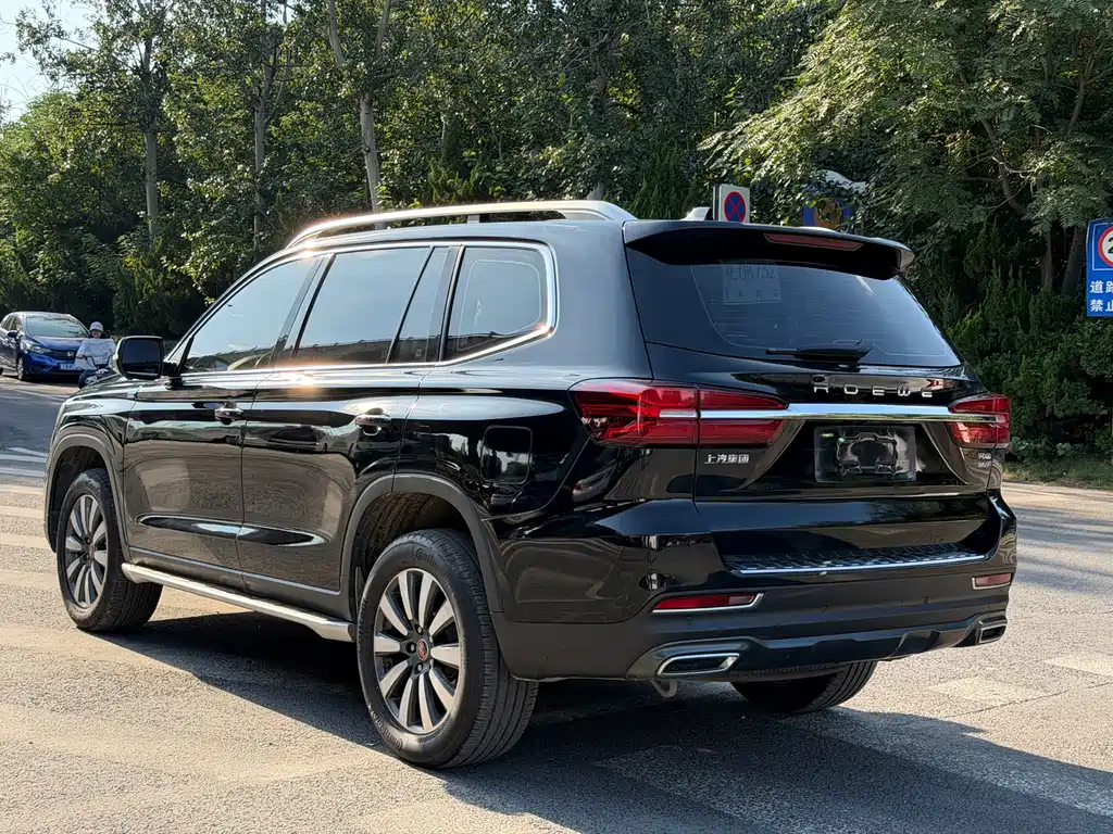 Roewe RX8 — миниатюра 6