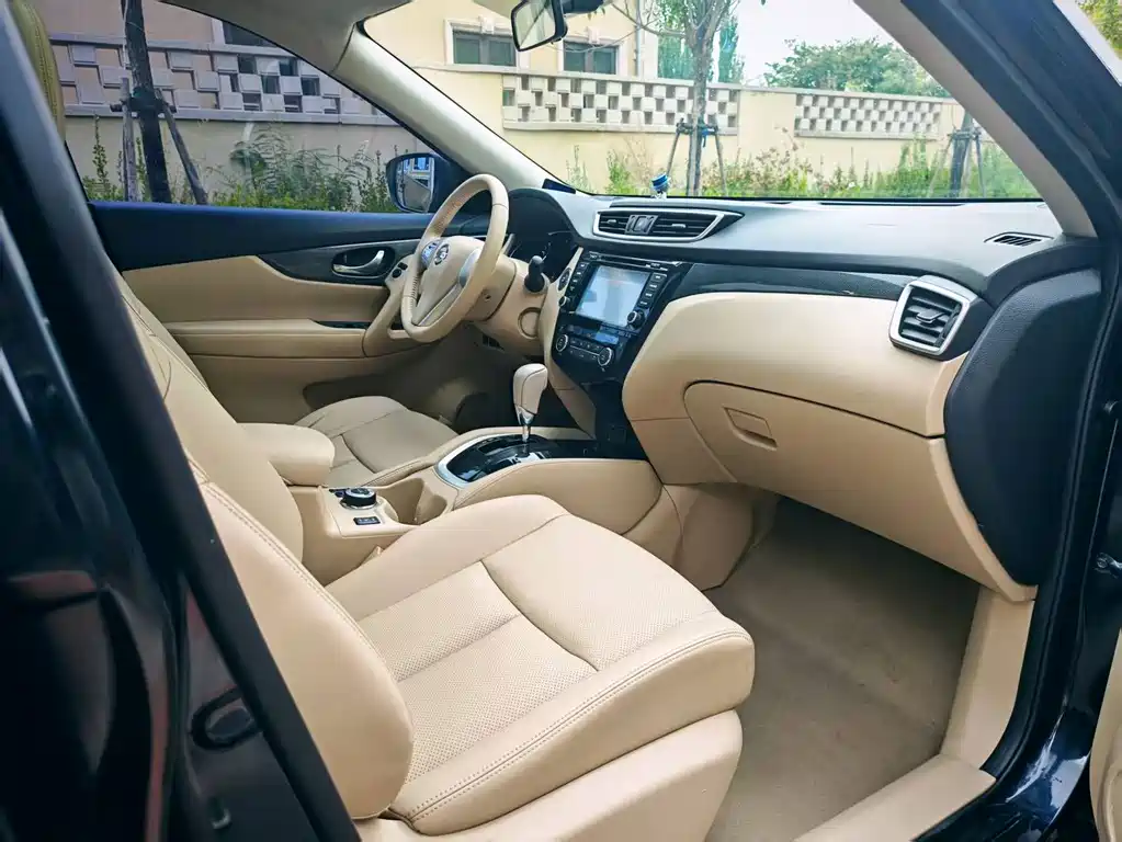 Nissan X-Trail — миниатюра 10