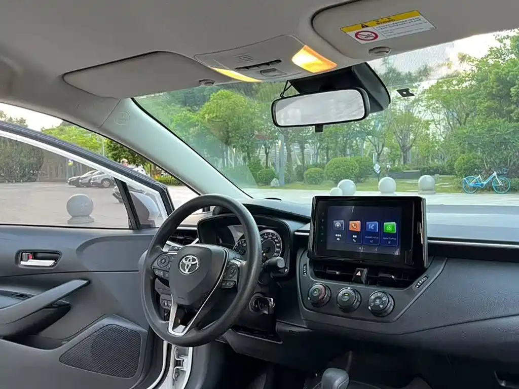 Toyota Corolla — миниатюра 4