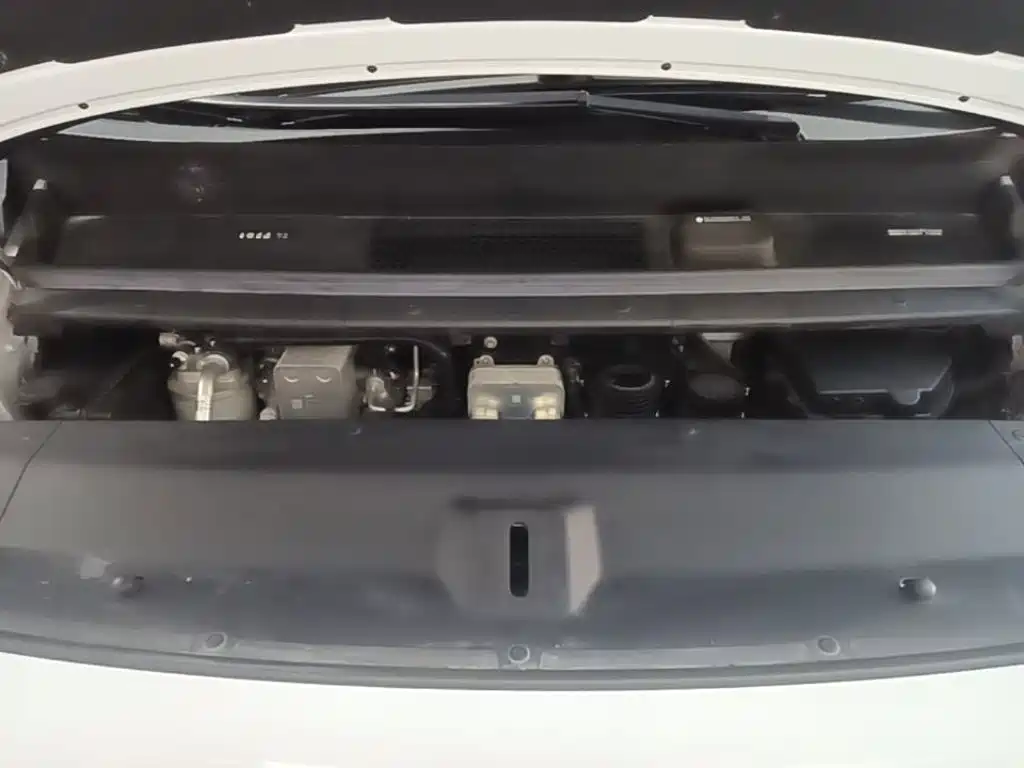 Li Auto Li MEGA — миниатюра 20