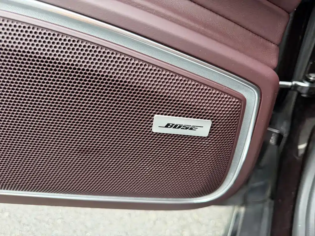 Porsche Panamera — миниатюра 5