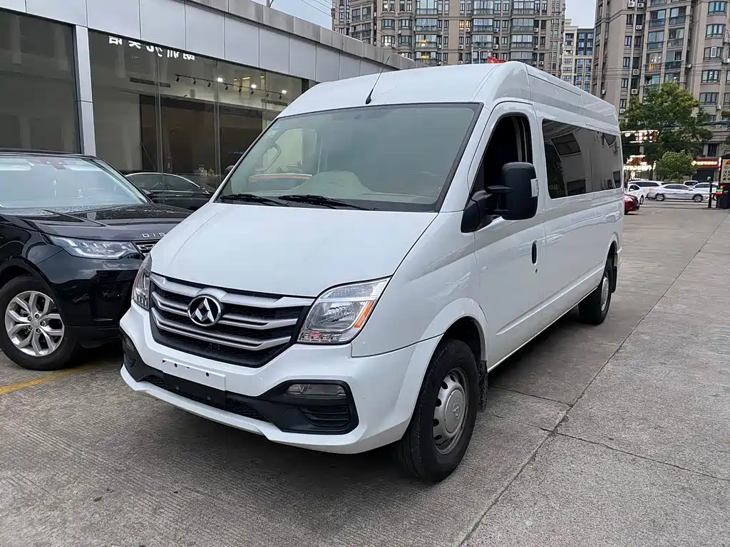 MAXUS V80