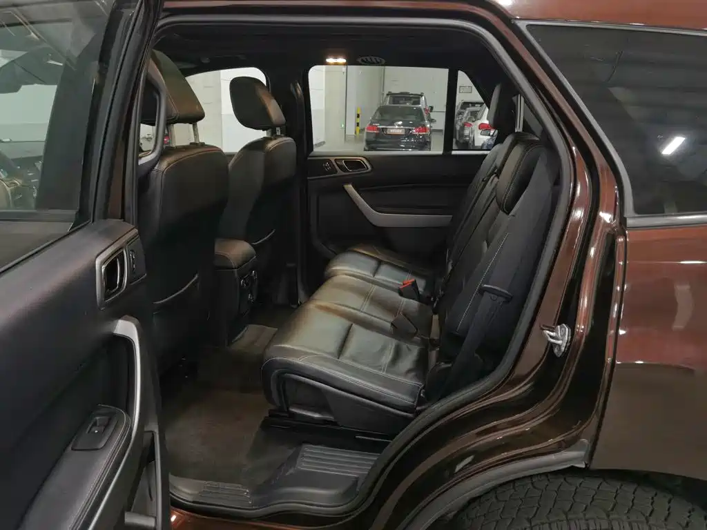 Ford Everest — миниатюра 15