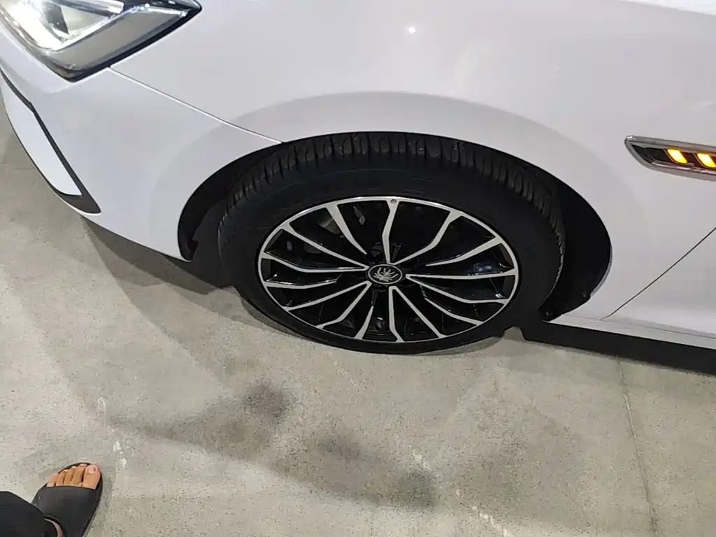 BYD Qin PLUS — миниатюра 23