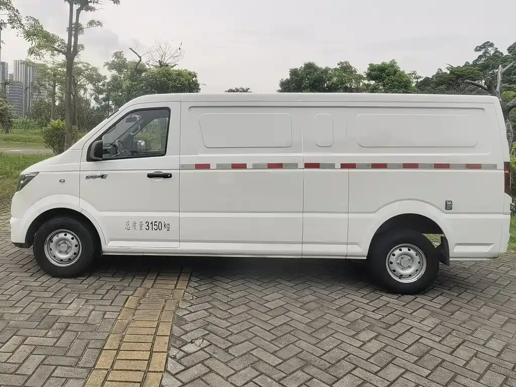 Dongfeng EM27 2024 EM27 41.86kWh