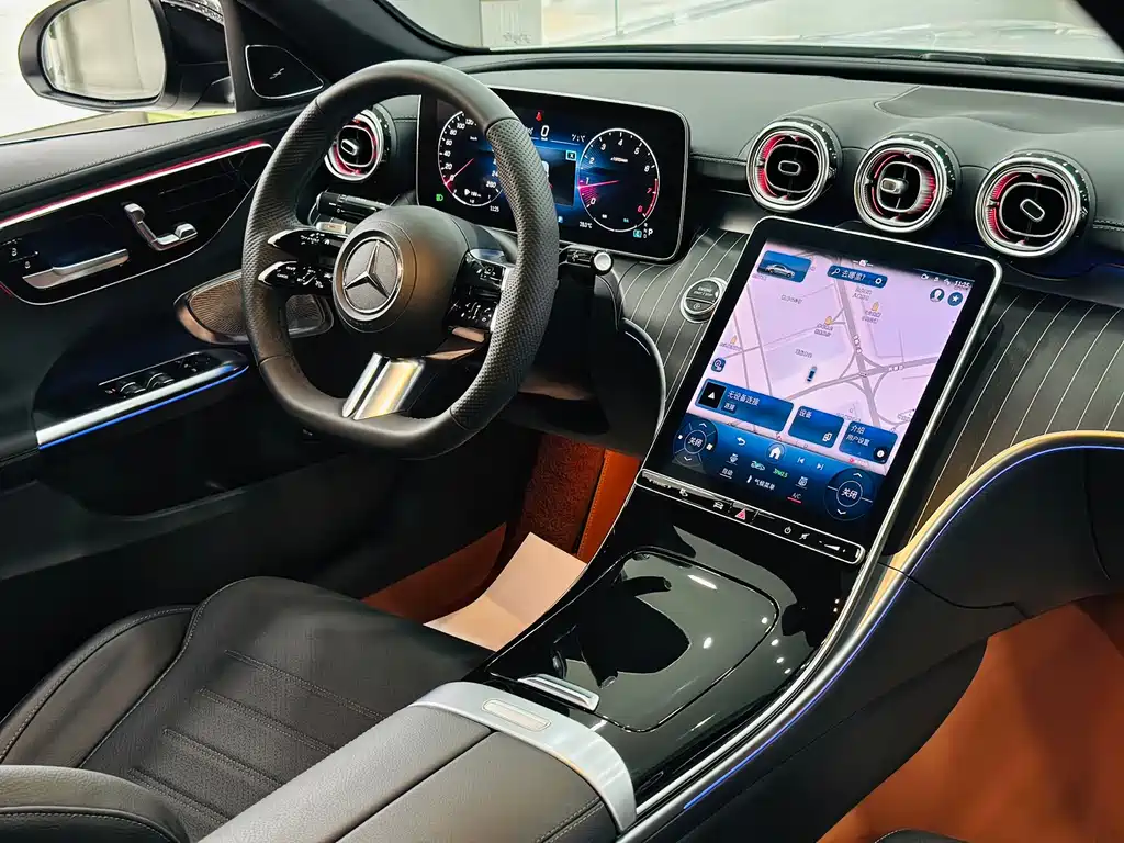 Mercedes-Benz C-Class — миниатюра 15