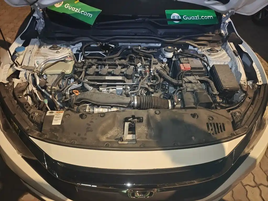 Honda Civic — миниатюра 16