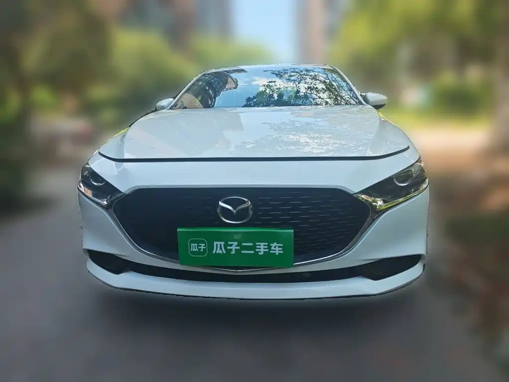 Mazda 3 Axela — миниатюра 24