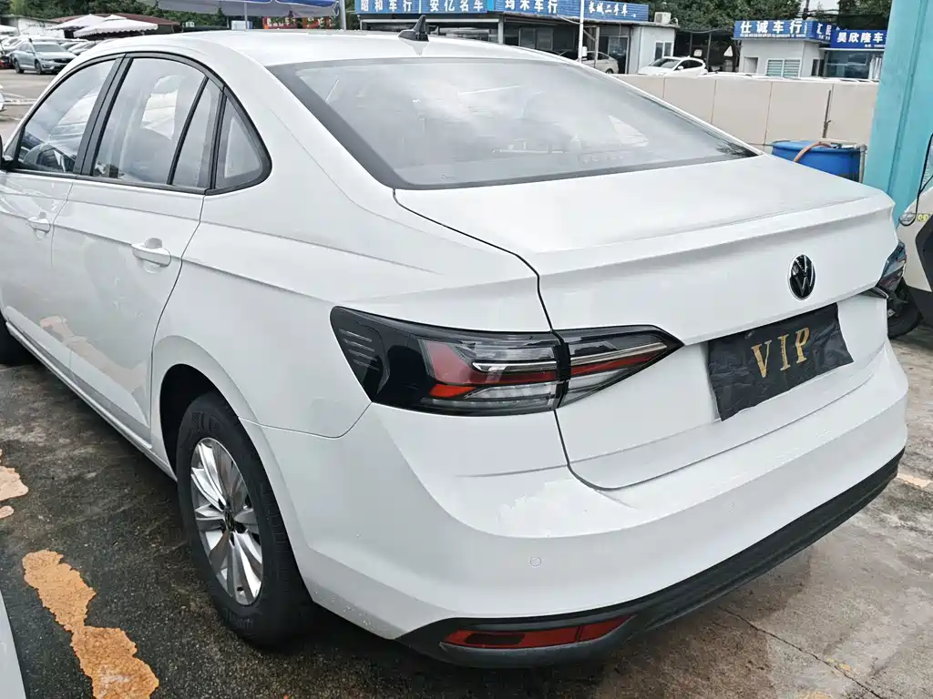 Volkswagen Lavida — миниатюра 16