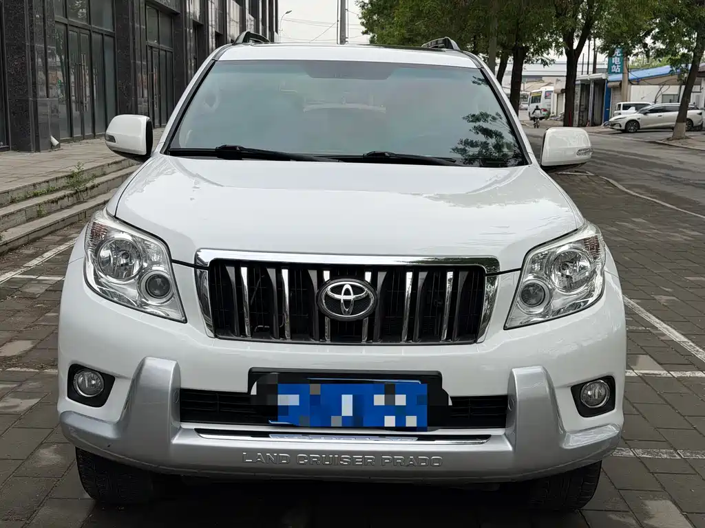 Toyota Land Cruiser Prado 2010 4.0L AT TX-L