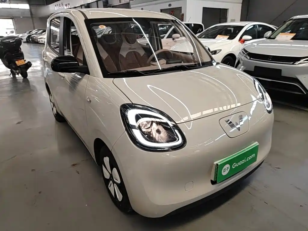 Wuling MINIEV — миниатюра 4