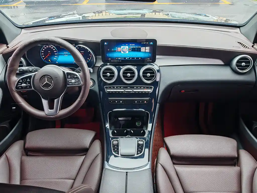 Mercedes-Benz GLC - фото 13