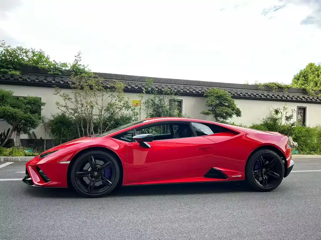 Lamborghini Huracán — миниатюра 3