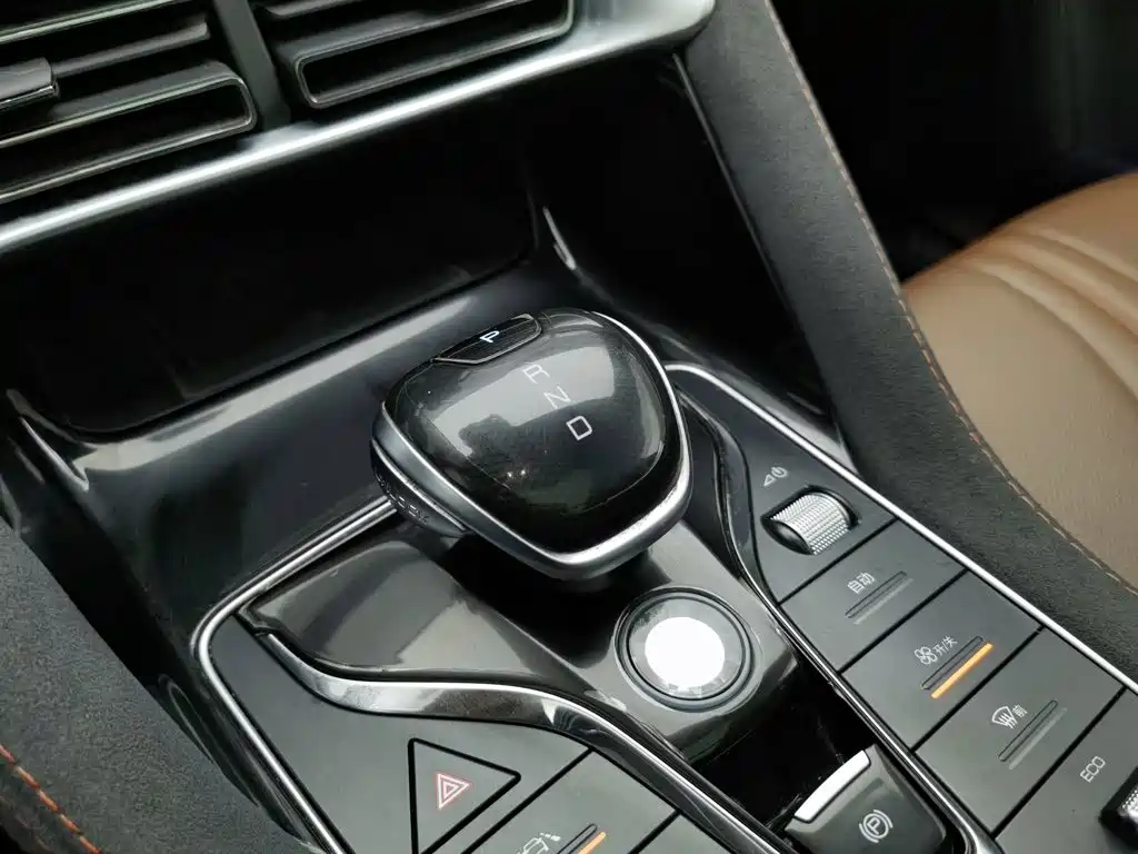BYD PLUS — миниатюра 13