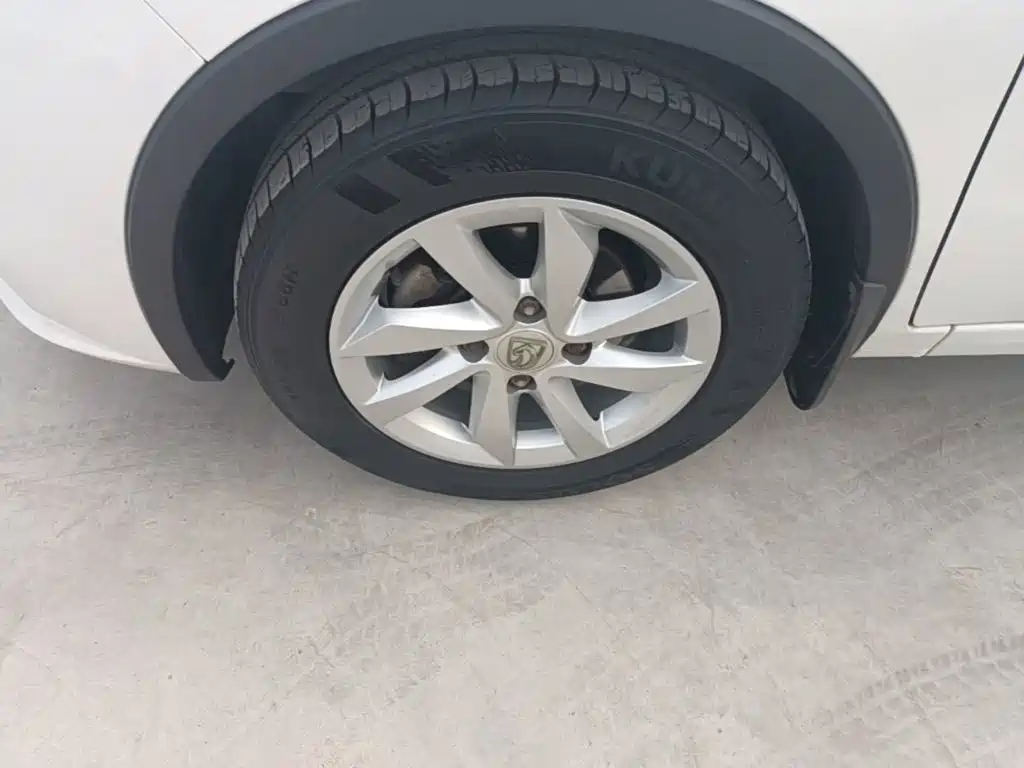 Baojun 310W — миниатюра 23