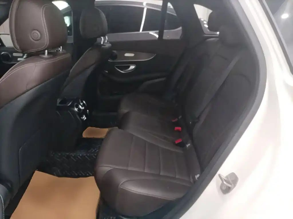 Mercedes-Benz GLC — миниатюра 17