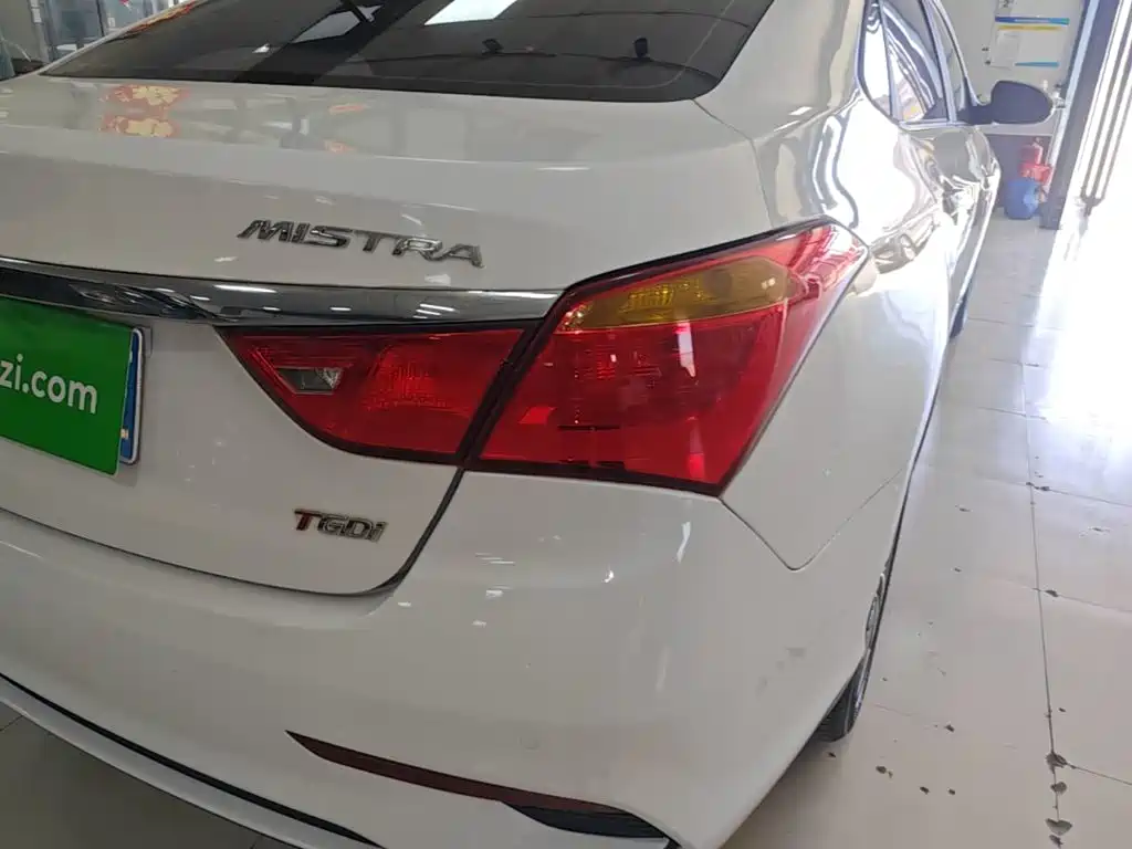 Hyundai Mistra — миниатюра 8