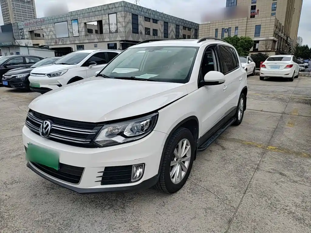 Volkswagen Tiguan — миниатюра 2