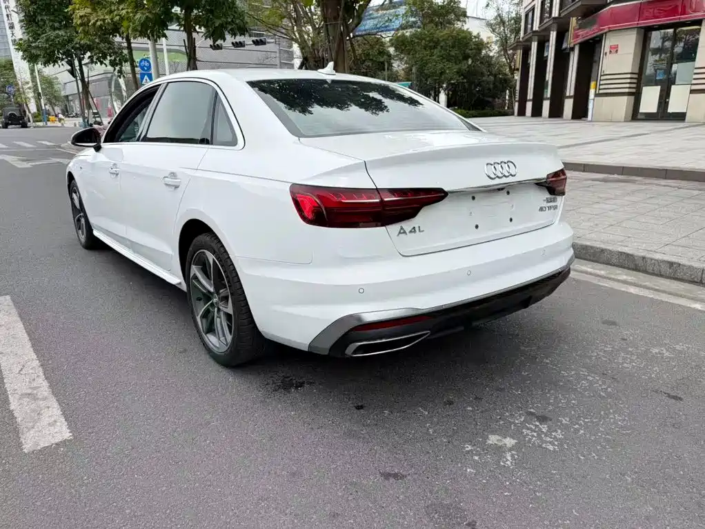 Audi A4L — миниатюра 7