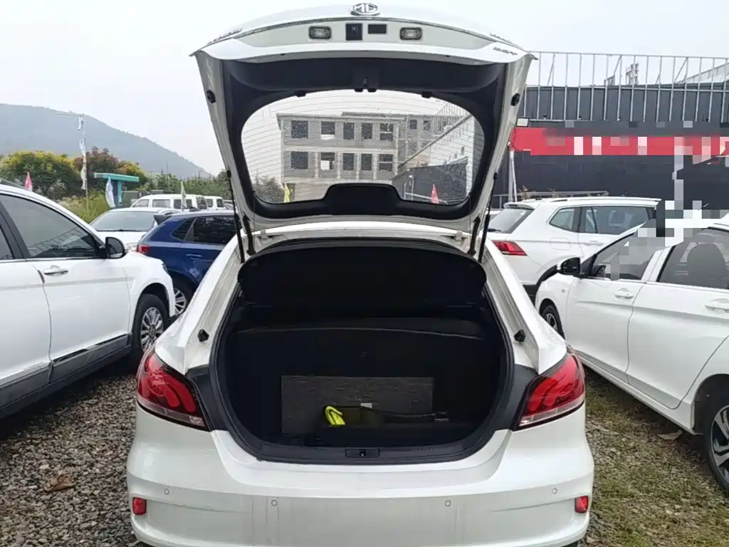 MG MG6 — миниатюра 19