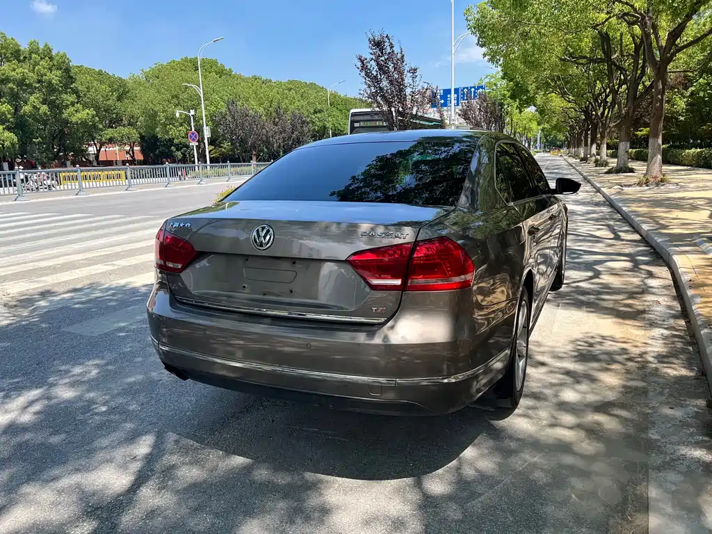 Volkswagen Passat — миниатюра 7
