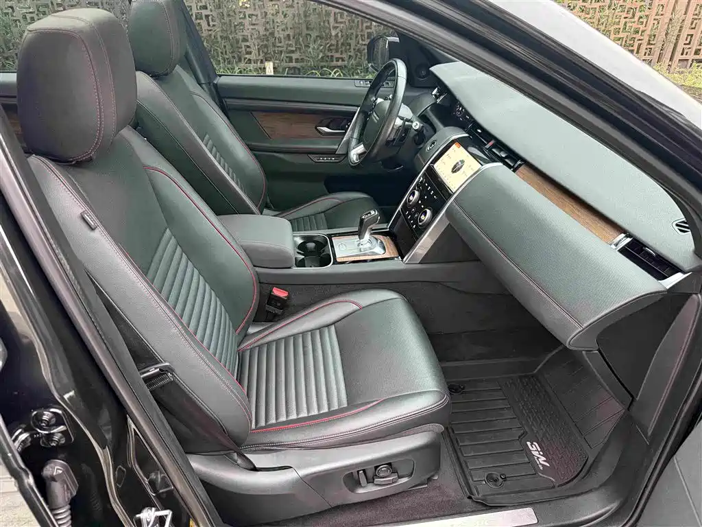 Land Rover Discovery Sport — миниатюра 8