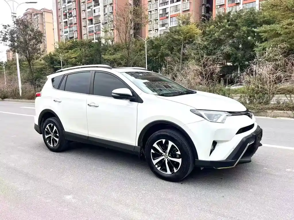 TOYOTA RAV4 RONGFANG